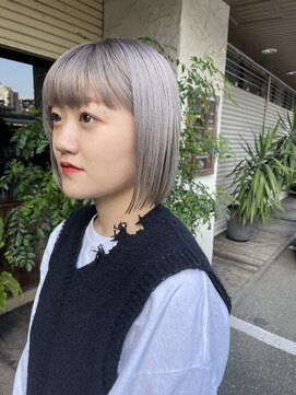 シークヘアー(Chic hair) ハイトーンボブ