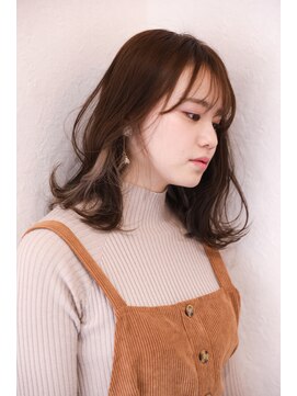 ラフ 八乙女(Rough) 大人ガーリー/ダークアッシュ/ミディアムレイヤーカット/八乙女