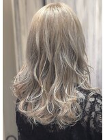 アレンヘアー 九条店(ALLEN hair)&nbsp;ハイライトグレージュカラー