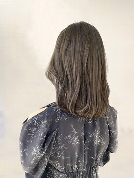 シュリット(schritt) オリーブアッシュ　YOSHITAKE 渋谷カラー