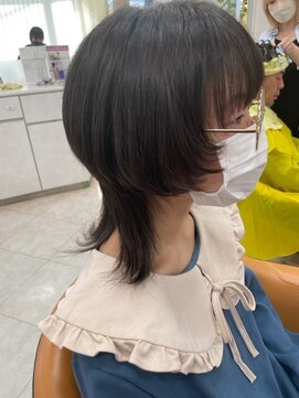 髪技空間アノン(anon) ウルフカット