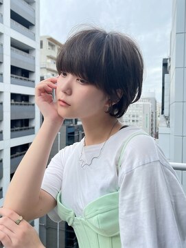 イヴォークトーキョーオーサカ(EVOKE TOKYO osaka) 20代おすすめヘア マッシュショート 丸み 可愛い