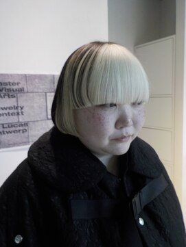 イキ(ikiii) 【hana】ボブ/デザインカラー/ダブルカラー