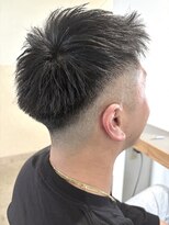 トータルビューティブレイクデュオ(TOTAL BEAUTY BREK DUO)&nbsp;フェードカット