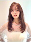 セミロングレイヤーカット内巻き顔まわりウルフ