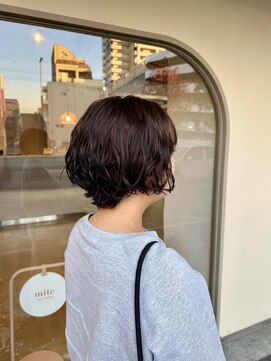 リル(LIL') ショートボブパーマ