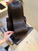 ジーナ 船橋(Zina)&nbsp;Premiere矯正×ココアブラウン　Zina佐藤