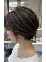 アッシュ 二子玉川店(Ash)&nbsp;丸み若見えショート白髪ぼかし脱白髪染め30代40代50代60代