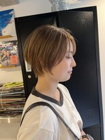 テンダー(Tender) コンパクトショート×ブラウンベージュ