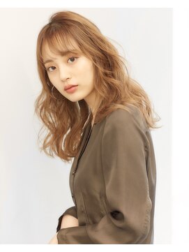 フォンズ(FONS) オルチャンヨシンモリ小顔前髪_韓国レイヤーヘア モテ髪カタログ