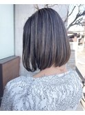 細めだけど、見えるハイライトで綺麗でかっこいいボブに☆