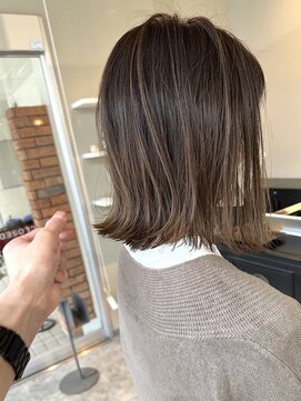 アットラップレーヴ(attrape-reve) 【attrape-reve】柔らかい質感のグラデーションカラー/白髪染可