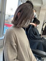 イキ 表参道(iki omotesando)&nbsp;モード/無造作ウェーブ/大人ガーリー[表参道駅]