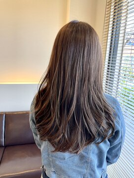 グランウェイ(GRUNWAY) 大人のレイヤースタイル