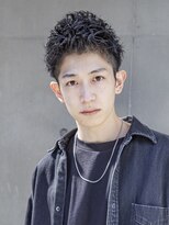 ☆波巻きハイライト束感ツーブロックマッシュパーマ