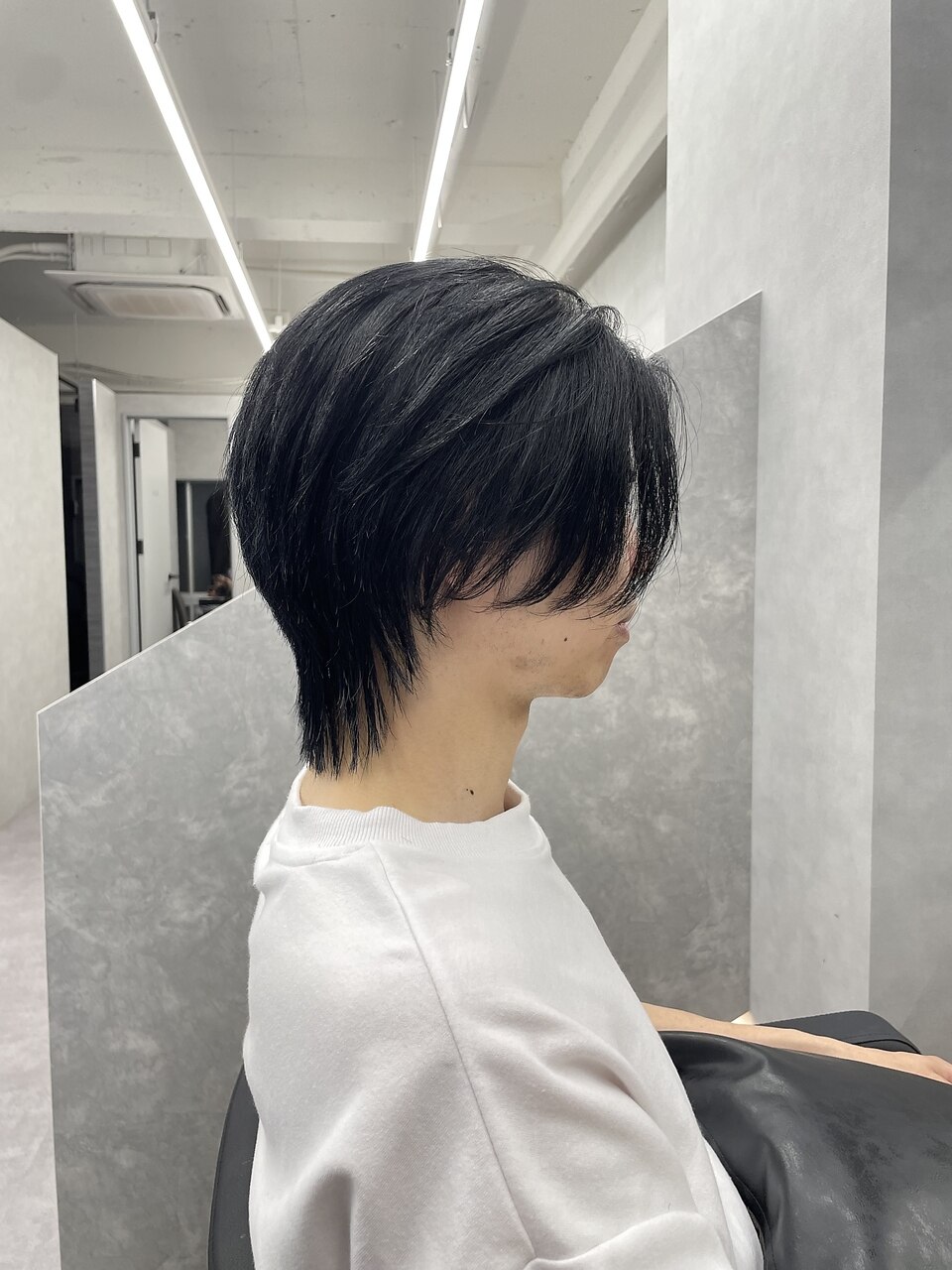 メンズウルフ ウルフヘア 黒髪ウルフ ウルフカット ウルフ：L211897152