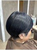 ブルーブラック