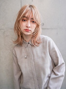 ギークス(GEEKS) 【GEEKS渋谷】ミルクティーベージュ/ハイトーン/ウルフカット/冬