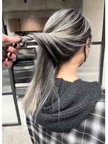 アコ(Aco)&nbsp;★顔周り＆襟足は明るいシャドウルーツバレイヤージュデザイン★