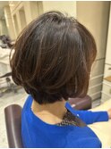 ショートボブ
