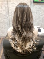 プログレス フレスポ富沢店(PROGRESS)&nbsp;バレイヤージュ/シルバーベージュ/10代20代30代