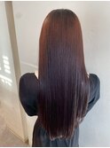 シンプルだけど惹きつける　艶感ストレートロング/髪質改善