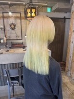 アティック ヘアーデザインアンドリラクゼーション(attic hair design&relaxation) イエローエンドカラー