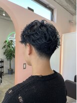 吉&nbsp;毛流れフェザースパイラルパーマブルーブラック