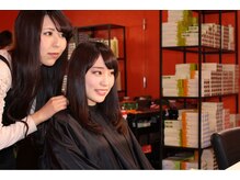 髪染本舗クルール(COULEUR)の雰囲気（ヘアカラー専門店ならではの徹底したカウンセリングで艶カラー♪）