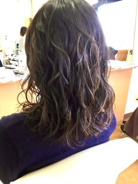ゾーズヘアー(ZO's hair) 楽ちん ふわゆるウェーブパーマ