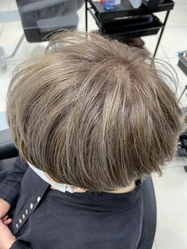 アッシュ 吉祥寺店(Ash) 吉祥寺/脱白髪染め/白髪ぼかし/白髪染め卒業