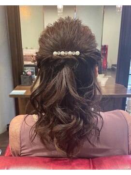 アクティフ(actif) ハーフアップ/お呼ばれヘア