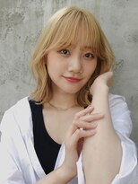 ルル 表参道(lulu.)&nbsp;くびレイヤー カーテンバング デザインカラー 外ハネボブ【Riku