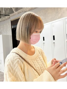リミットバイアフィナー 大宮店(limit by Afinar) ぱつっとボブ×white beige