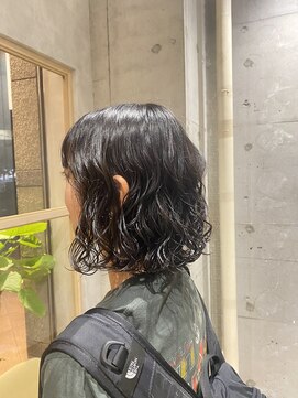 【RYOHEI】強めのウェーブパーマボブ 黒髪 横浜 前髪パーマ 