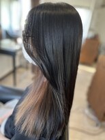 コア フィール ア デイ(COIFFURE A DAY)&nbsp;【インナーカラーM3D】サラサラロング