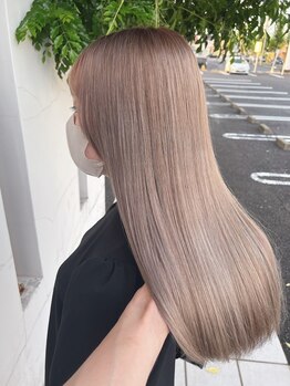 ブランシェ キャプラス(BRANCHE/CAPLUS)の写真/【ツヤ髪へ】カウンセリングをとても大切にしており、お客様のライフスタイルに合わせたご提案をします♪