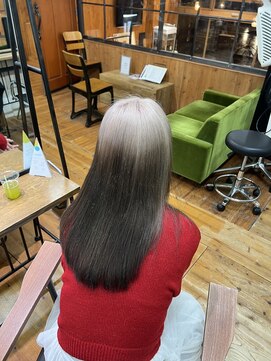 イオ(IO) ルーツカラー