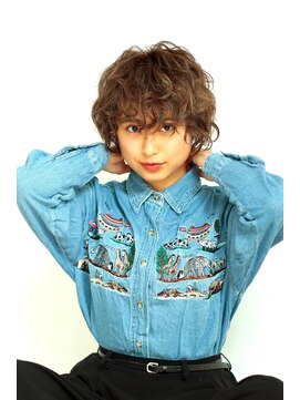 エイミーバイアフロート(amie  by afloat) おしゃれ女子/くるくるカールで古着にピッタリ☆アニー風ボブ