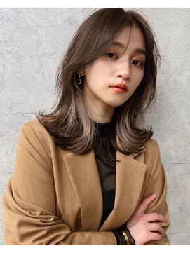 サイン 表参道(SIGN) 【武藤 インナーカラー】  [ケアブリーチ/ハイライトカラー]