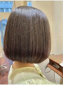 寒色系ほんのり丸みボブ グレーベージュ/30代