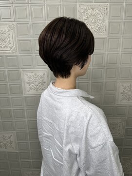 トリエラ(TRIELA) すっきり毛流れショート