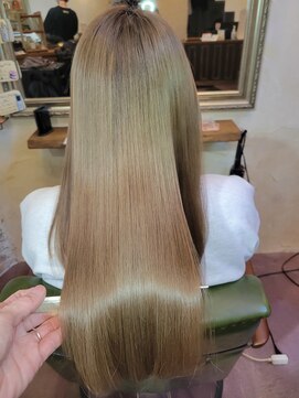 リリアン(Ririan) 【橋本】自社開発髪質改善トリートメント(KAMIKAI)