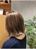 ミルクティーベージュ