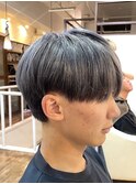 マッシュ/刈り上げ/シルバーカラー/ハイトーンカラー/ブリーチ