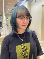 スニュウ(snuw)&nbsp;【snuw mina】レイヤーカット/デザインカラー/顔周りカット