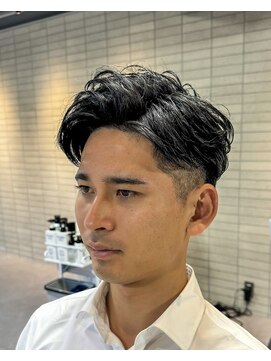 シード(SEAD) ツーブロ七三オールバックナチュラルフェード