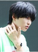横顔決まるナチュラルラウンドマッシュウルフ