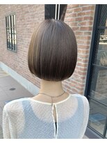 オーガニック アトリエ 大宮(organic+atelier)&nbsp;ブリーチなし大人可愛いマロンブラウン似合わせ耳かけボブ