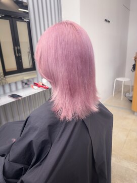 キオク(KIOX) ケアブリーチ/リタッチ/レイヤーカット/ハイトーン/髪質改善